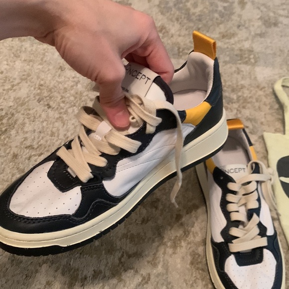 ONCEPT Women's Black and White Sneakers - Picture 3 of 6